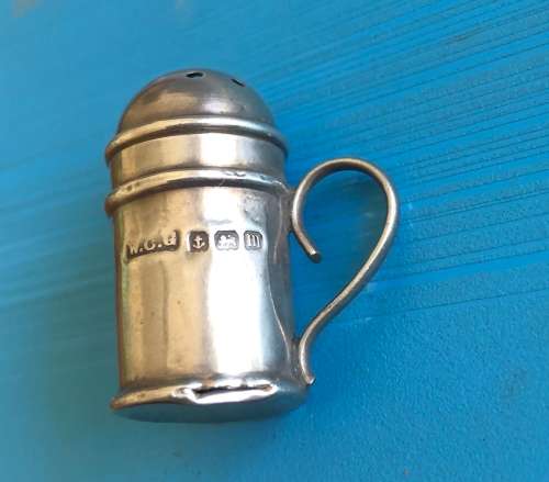 SCARCE !! SOLID SILVER HALLMARKED c 1911 BIRMINGHAM  MINIATURE TANKARD SALT SHAKER