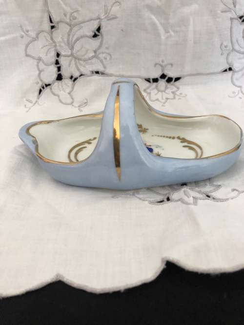 VINTAGE FRENCH LIMOGES BASKET