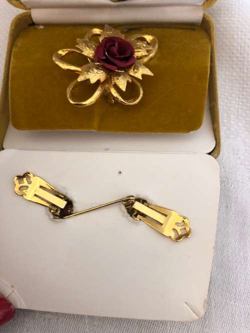 STUNNING  VINTAGE TIVOLI 4PIECE JEWELLRY SET 22CT HARD CORE GOLD UNTARNISHABLE