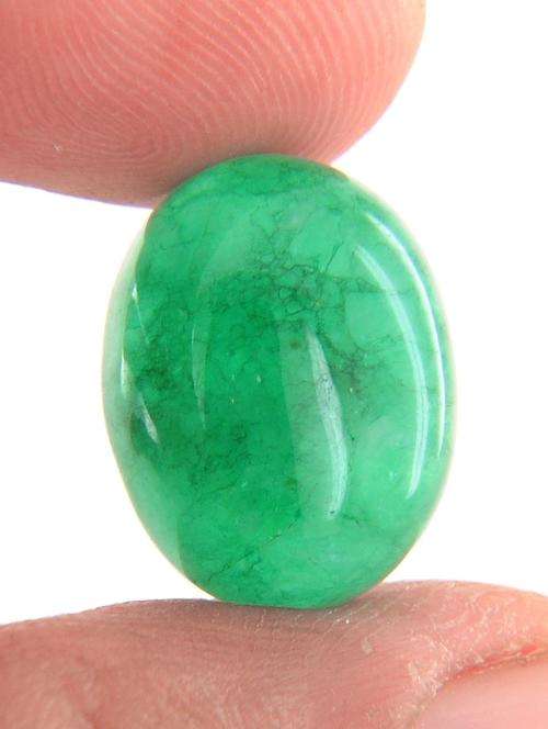 5.00 Ct Certified Oval Cabochon Emerald Gemstone with Certification
