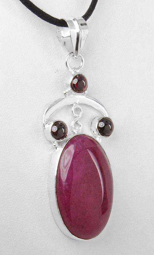 Designer 13 Gm Onyx Gemstone Silver Pendant
