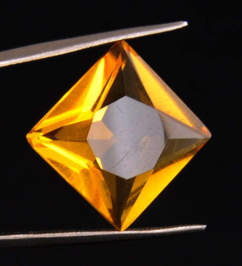 11.00 Carat Certified Square Shape Hydro Citrine Gemstone