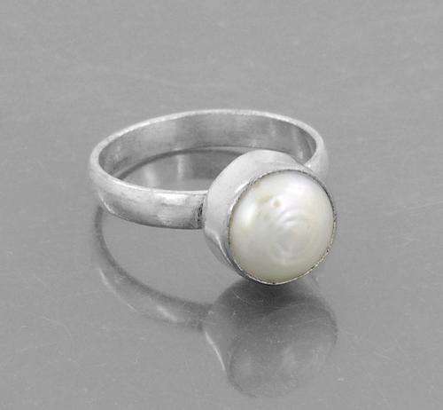 Pearl Gemstone Ring in Silver Alloy - Handcrafted in India