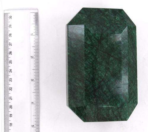 RARE ! 3710 Ct Certified Octagonal Step Cut Natural Emerald Gemstone