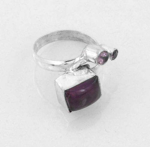 Handcrafted  Amethyst Gemstone Ring in Alloy of Silver