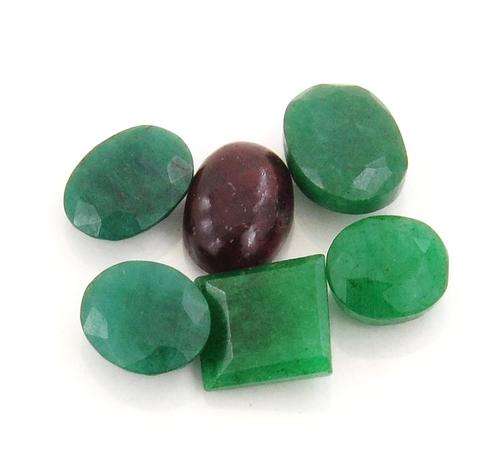 38.95 Ct Precious Emerald and Ruby Gemstone Lot