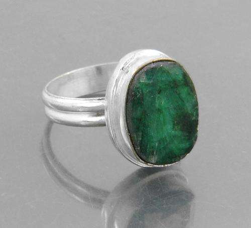 Brazilian Emerald Gemstone Ring in Silver Alloy - Handcrafted in India