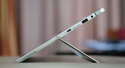 HP Elite X2 1012 G2 i5 7th gen 8gb 256GB M2 SSD Win 10 Pro