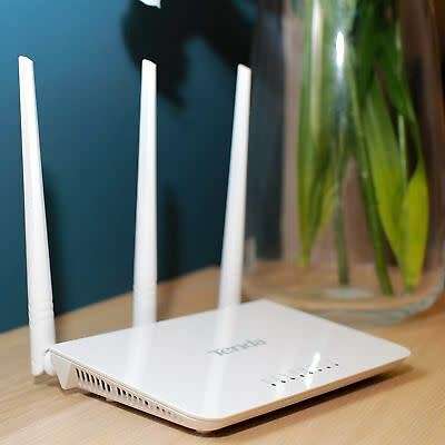Tenda F3 wifi 4 router