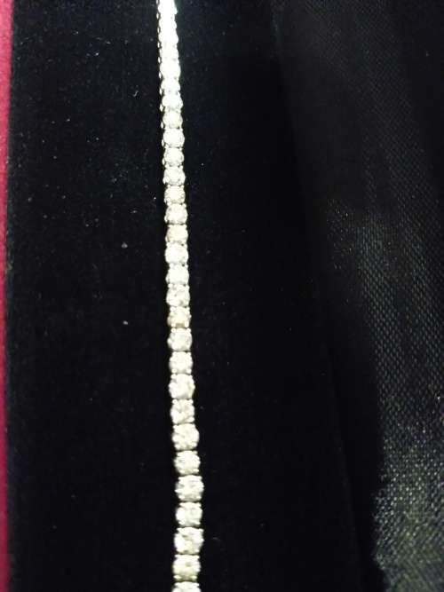 DIAMOND TENNIS BRACELET STUNNING, HEAVY , BRILLIANT