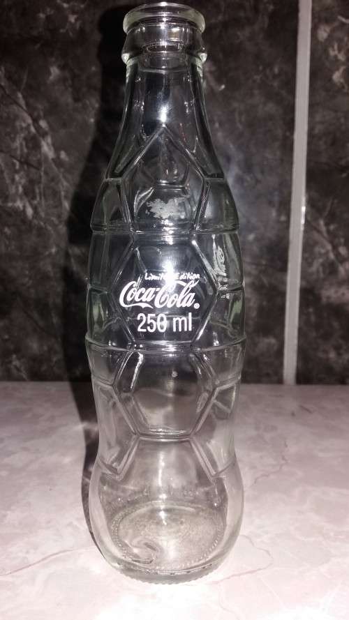 Coca Cola Limited Edition 250ml 2010 Fifa World Cup Glass Bottle