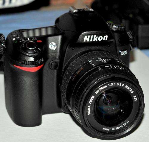 Mint Nikon D80 with 28-80mm AF Zoom Lens + Manuals.