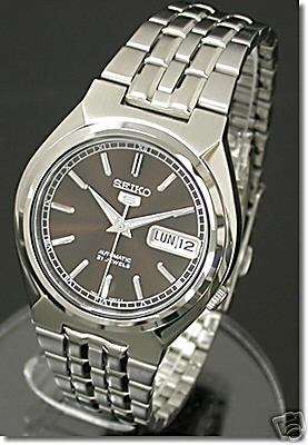New Seiko 5 Automatic Men's Watch SNK305