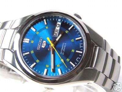 New Seiko 5 Automatic Men's Watch SNK615