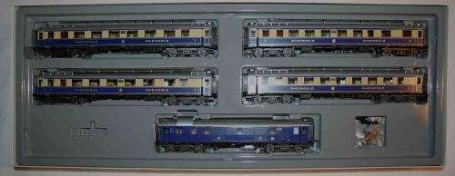 Marklin 4228 Rheingold Passenger Car Set