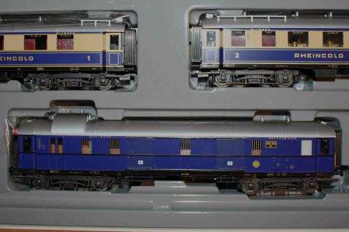 Marklin 4228 Rheingold Passenger Car Set