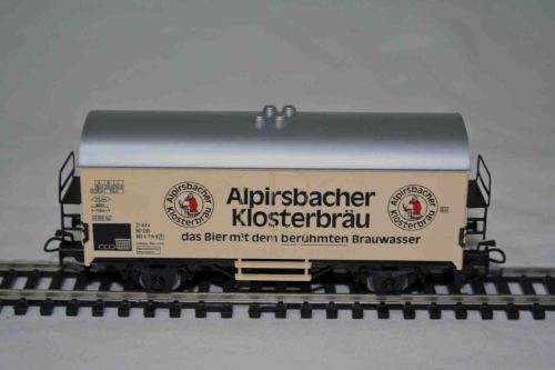 Marklin 4417 DB Alpirsbacher Beer Reefer Wagon