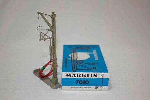 Marklin 7010 Main Feeder Catenary Mast