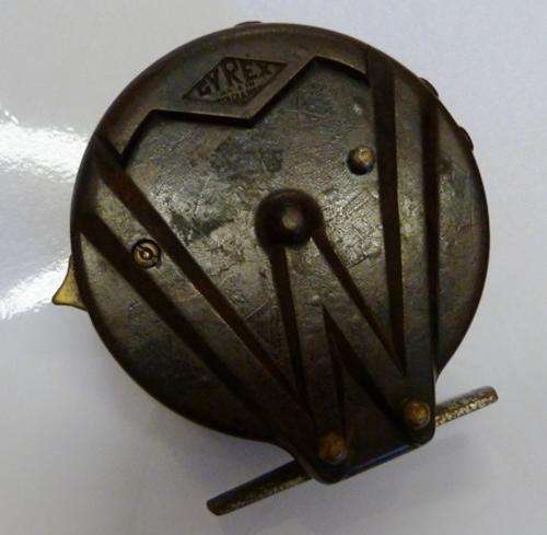 Girex, bakelite vintage fishing reel