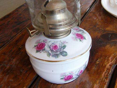 porcelain oil/parafin  lamp with rose pattern