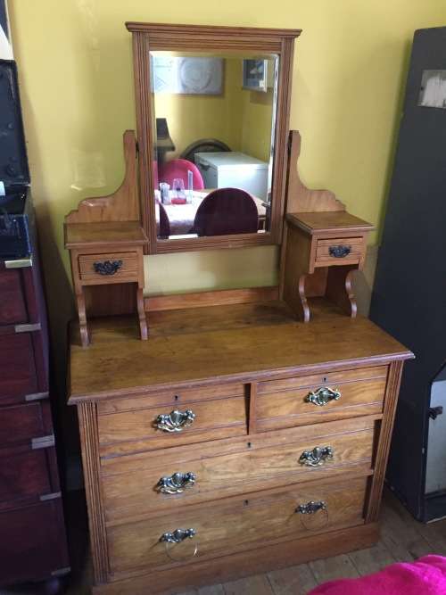 Oak Dressing Table with bevelled mirror ( 167 x 47 100 cm )