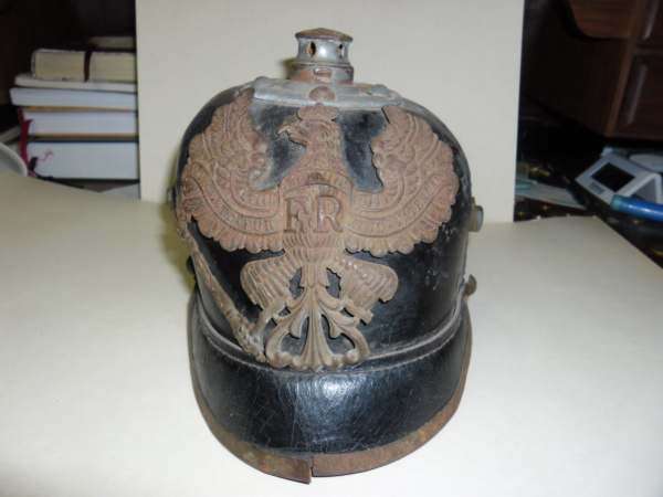 GERMAN/PRUSSIAN PICKELHAUBE HELMET CIRCA 1916