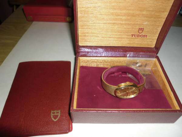 TUDOR/ROLEX LADIES WATCH IN ORIGINAL BOX WITH PAPERS
