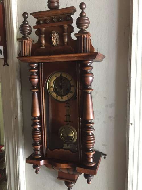 Vienna Regulator Wall Clock in good working condition (95 x 18 x 38 cm )