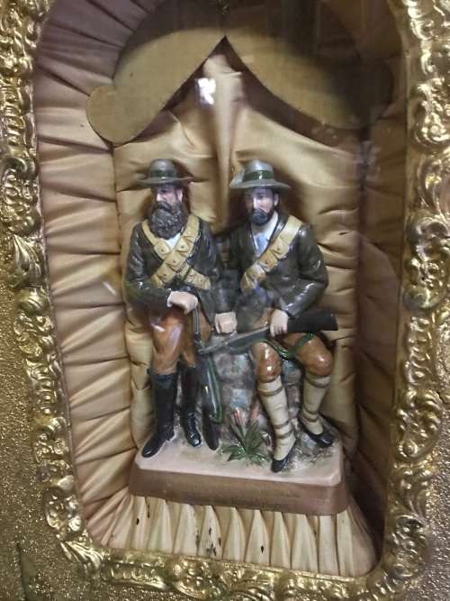 Boer War : Rare Box Framed Boer War Figurines de Wet and Steyn ( 62 x 45 cm )