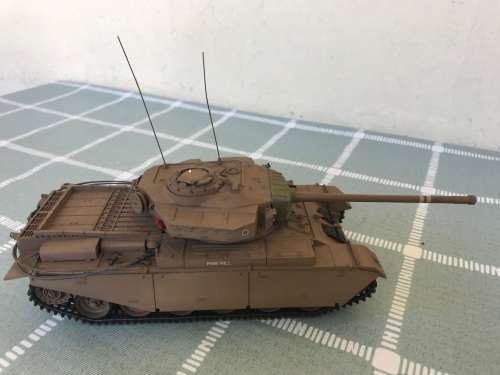 VINTAGE MODEL OF WW11 CENTURION TANK ( 30 X 12 X 8 CM )