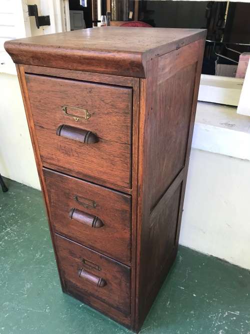 TEAK TEAK FILING CABINET  (    )