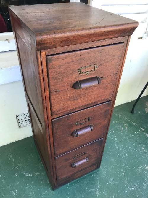 TEAK TEAK FILING CABINET  (    )