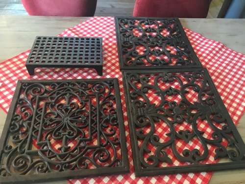 4 Cast Iron Grids from farmhouse