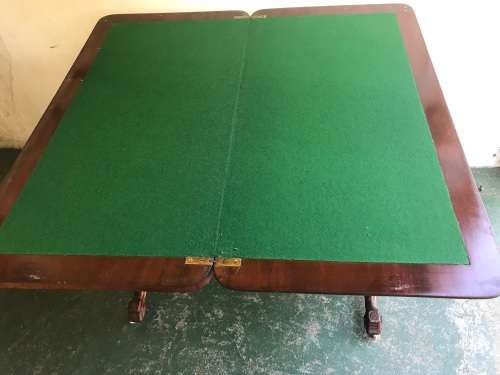 Beautifull Victorian Flame Mahogany Card Table in original good condition