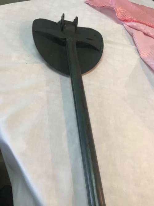 WW11 SPADE/AXE COMBINATION