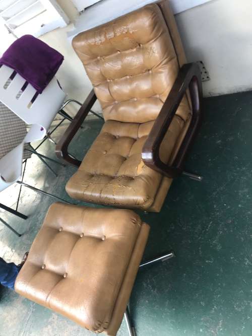 MID CENTURY EAMES TYPE CHROME CHAIR WITH FOOTSTOOL