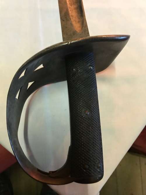 BRITISH CAVALRY SWORD ( NO SCABBARD )