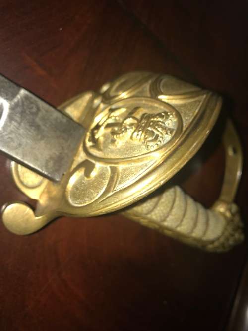 VINTAGE NAVAL SWORD WITHOUT SCABBARD