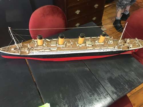 Titanic: Beautiful  Model in wood by Hachette (110 cm )