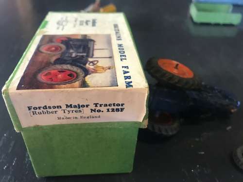 BRITAINS FORDSON TRACTOR IN ORIGINAL BOX