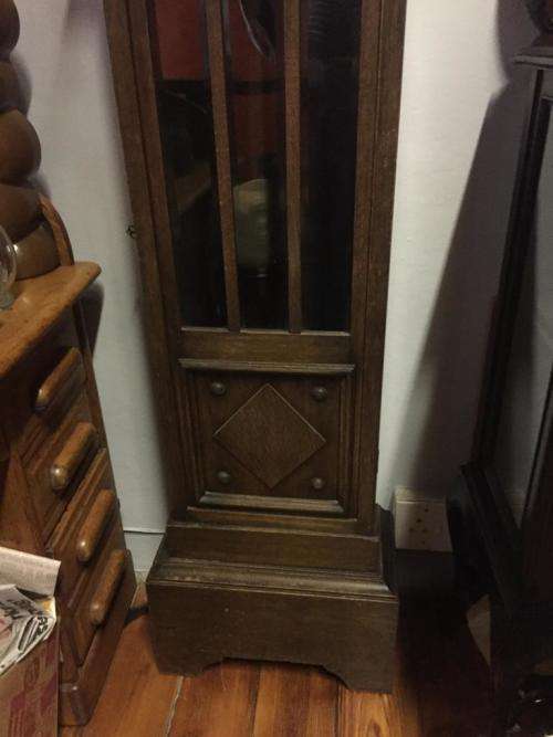 BEAUTIFUL OAK CASE ART DECO GRANDFATHER CLOCK IN GOOD WORKING CONDITION