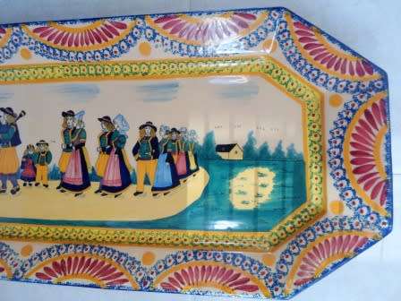 BEAUTIFUL QUIMPER PLATTERIN GOOD CONDITION