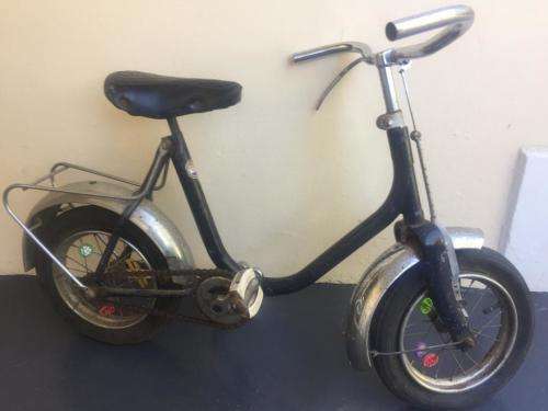 VINTAGE KIDS RALEIGH BICYCLE