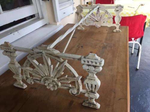 Cast Iron Coffee Table Base ( 900 x 430 x 240 cm )