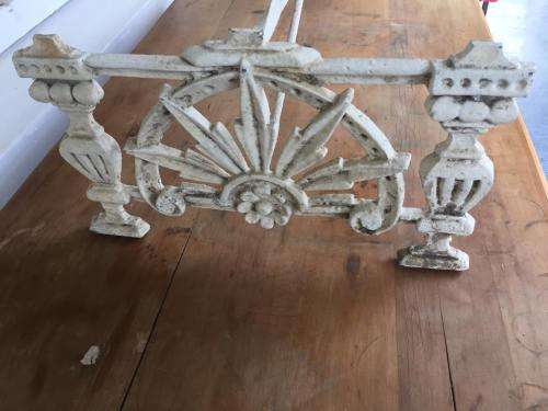 Cast Iron Coffee Table Base ( 900 x 430 x 240 cm )