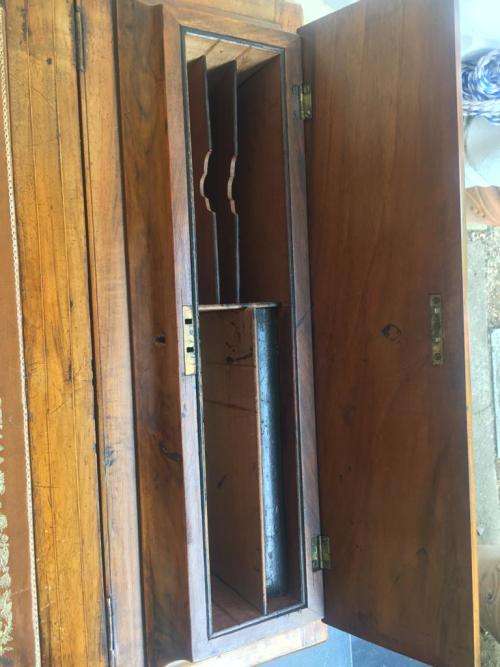 BEAUTIFUL VICTORIAN BURR WALNUT DAVENPORT IN ORIGINAL CONDITION CIRCA 1880