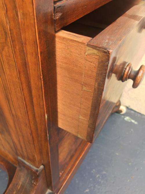 BEAUTIFUL VICTORIAN BURR WALNUT DAVENPORT IN ORIGINAL CONDITION CIRCA 1880