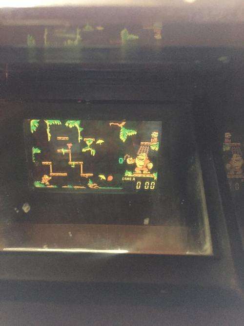 Donkey Kong Jnr 1983 Table Top Model ( working )