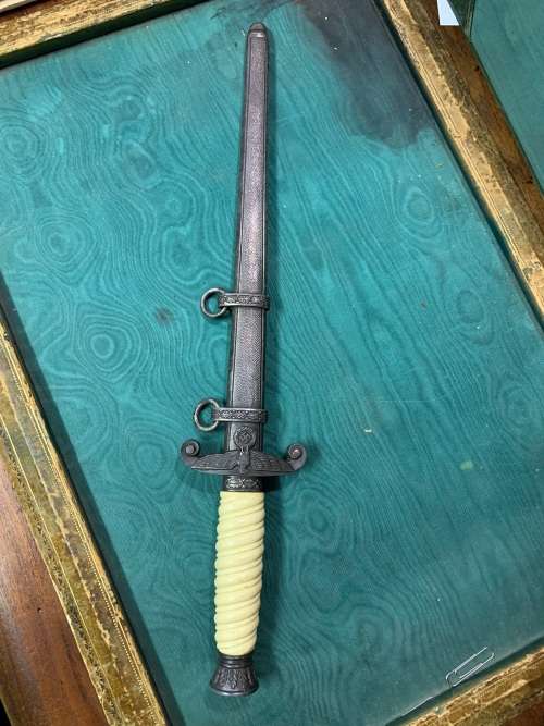 WW11 GERMAN ARMY HEER DAGGER