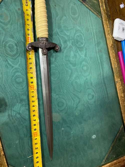 WW11 GERMAN ARMY HEER DAGGER